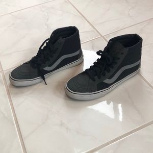 Vans Hightop Black/Grey pleather material shoes